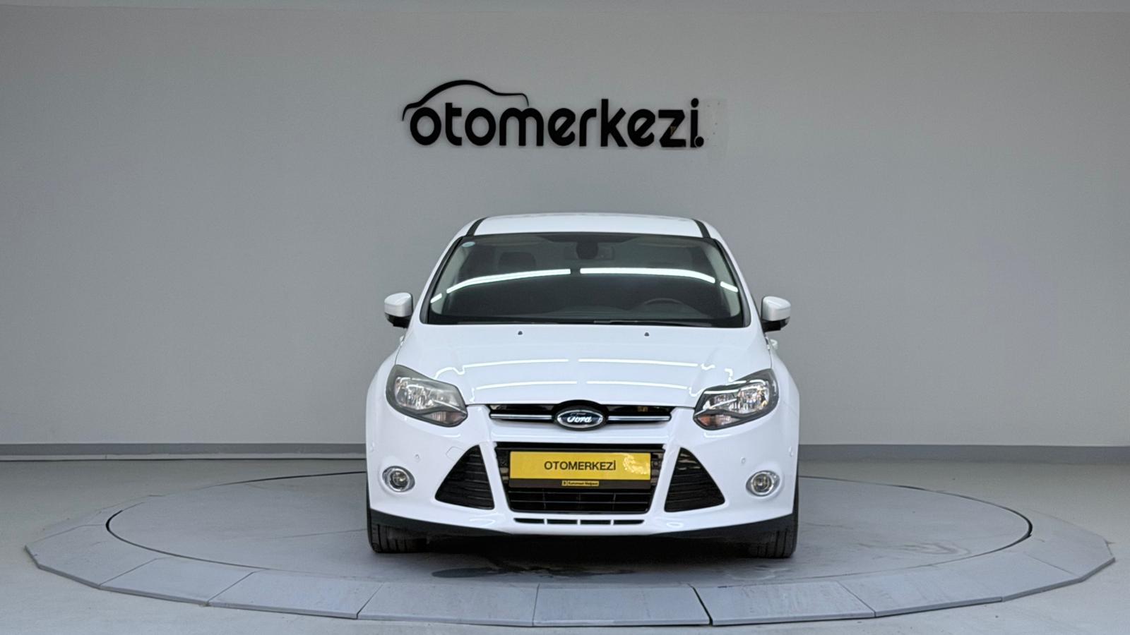 FORD FOCUS 2